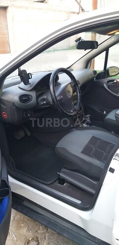 Mercedes A 160 2001, 288,000 km - 1.6 l - Bakı