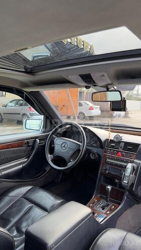 Mercedes C 200 1998, 256,765 km - 2.0 l - Bakı