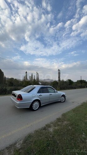 Mercedes C 200 1998, 256,765 km - 2.0 l - Bakı