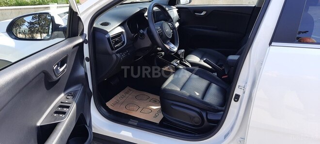 Kia Stonic 2023, 30,900 km - 1.4 l - Bakı