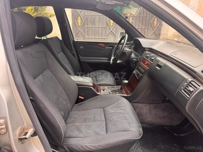 Mercedes E 230 1996, 362,154 km - 2.3 l - Bakı