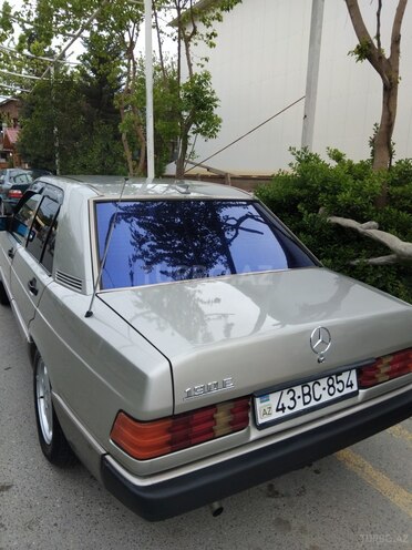 Mercedes 190 1990, 110,000 km - 2.3 l - Bakı