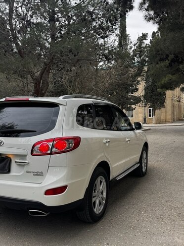 Hyundai Santa Fe 2011, 329,740 km - 2.4 l - Bakı