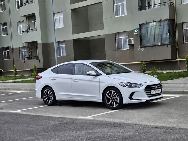 Hyundai Avante 2016, 165,819 km - 1.6 l - Bakı