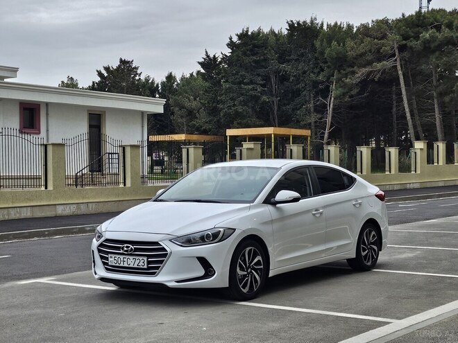 Hyundai Avante 2016, 165,819 km - 1.6 l - Bakı