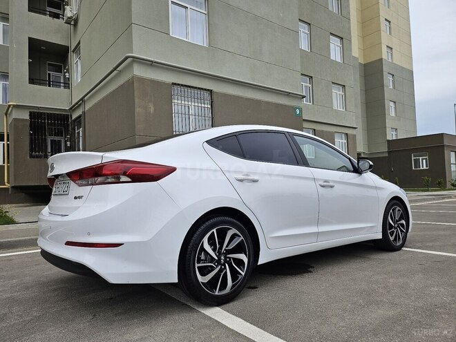 Hyundai Avante 2016, 165,819 km - 1.6 l - Bakı