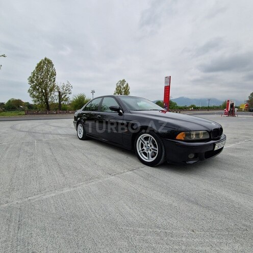 BMW 530 2001, 283,000 km - 3.0 л - Zaqatala