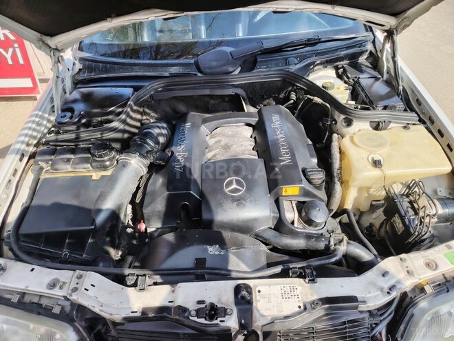 Mercedes C 240 1998, 327,472 km - 2.4 l - Xırdalan