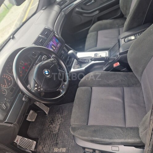 BMW 530 2001, 283,000 km - 3.0 л - Zaqatala