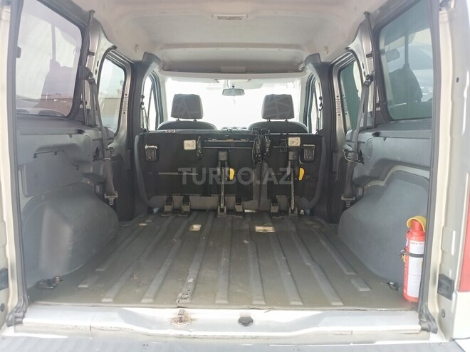 Ford Tourneo Connect 2009, 237,125 km - 1.8 l - Bakı