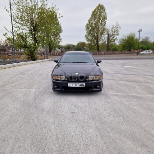 BMW 530 2001, 283,000 km - 3.0 л - Zaqatala