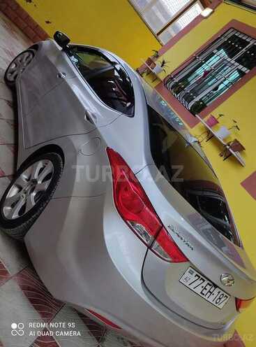 Hyundai Elantra 2011, 124,035 km - 1.8 l - Bakı