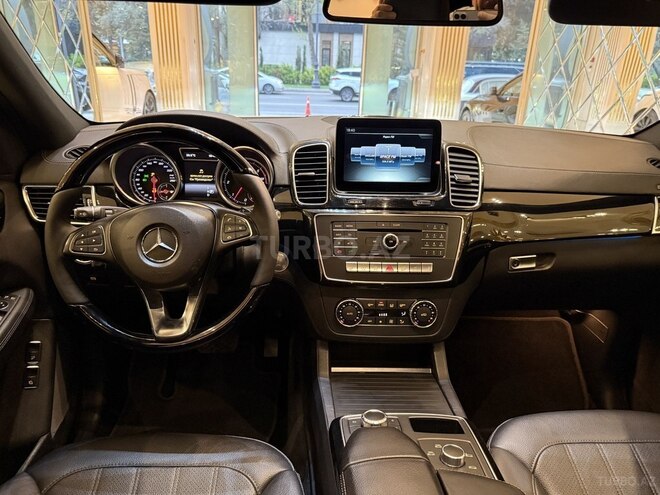 Mercedes GLE 250 4MATIC-9