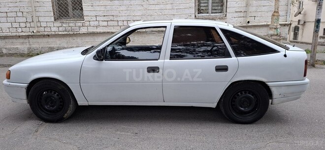 Opel Vectra 1991, 541,000 km - 1.6 l - Bakı