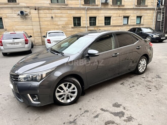 Toyota Corolla 2014, 181,000 km - 1.6 l - Bakı