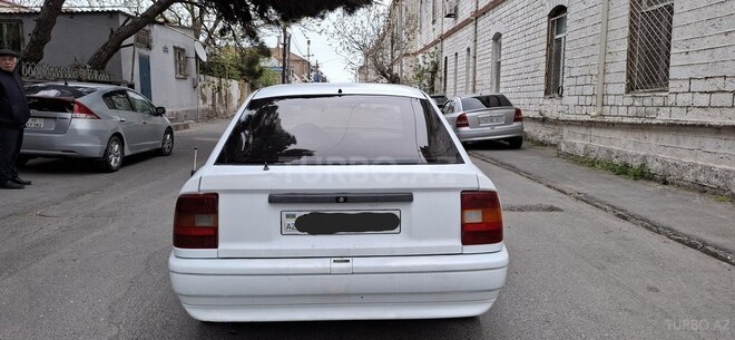 Opel Vectra 1991, 541,000 km - 1.6 l - Bakı