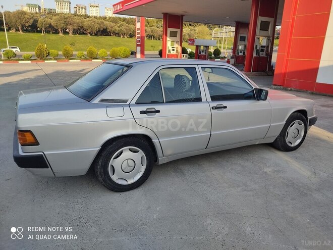 Mercedes 190 1990, 285,000 km - 2.0 l - Bakı