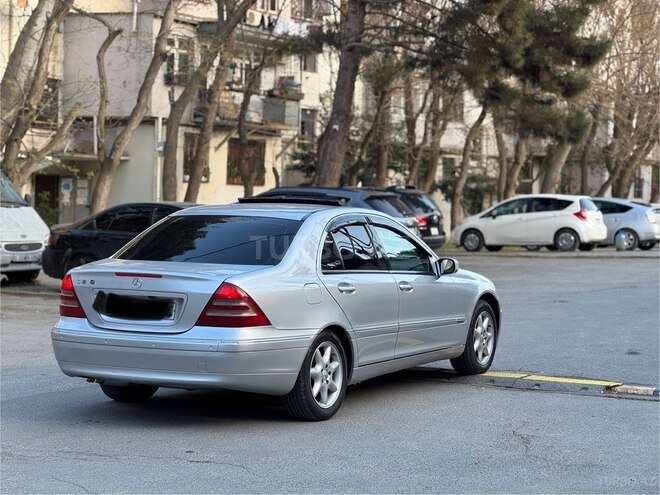 Mercedes C 240 2001, 245,666 km - 2.4 l - Bakı