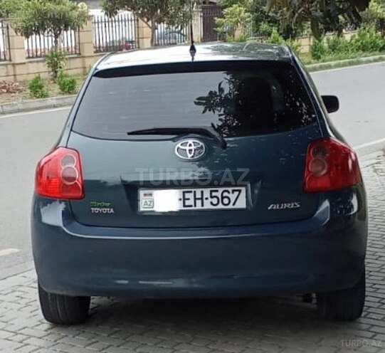 Toyota Auris 2008, 300,000 km - 1.4 l - Bakı
