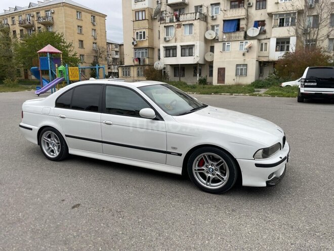 BMW 530 2001, 328,900 km - 3.0 l - Bakı
