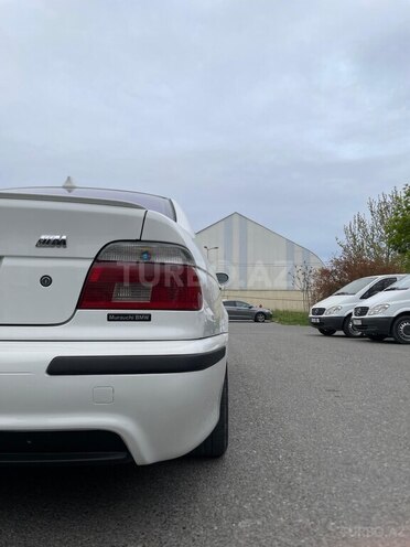 BMW 530 2001, 328,900 km - 3.0 l - Bakı