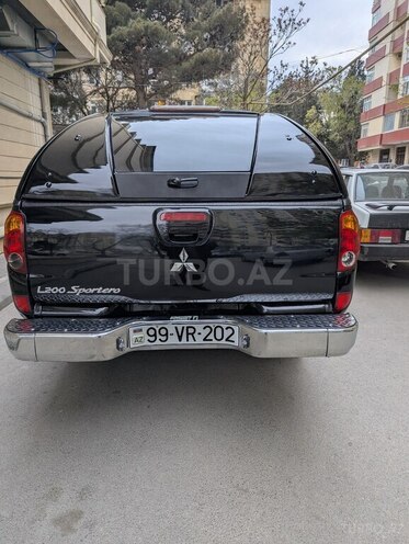 Mitsubishi L200 2012, 325,000 km - 3.5 l - Bakı