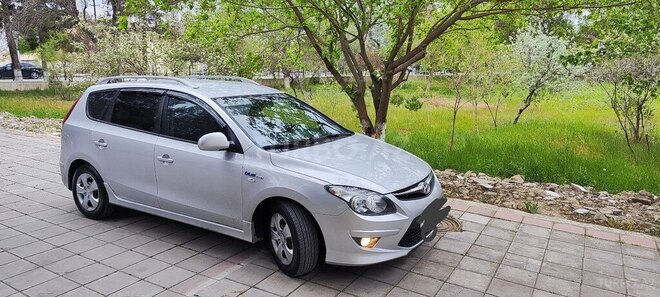 Hyundai i30 2010, 250,000 km - 1.6 l - Şirvan