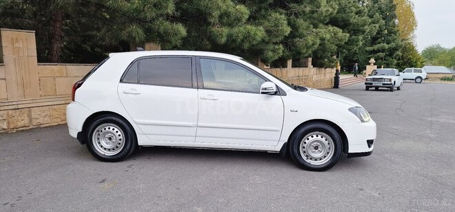 Toyota Corolla 2005, 251,000 km - 1.4 l - Şamaxı