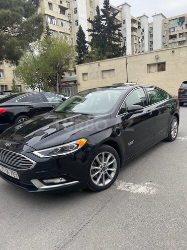Ford Fusion (North America) 2017, 166,000 km - 2.0 л - Bakı