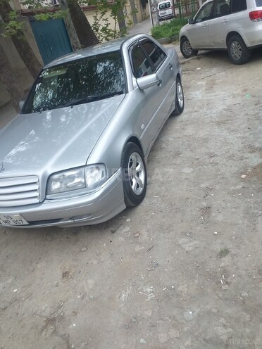Mercedes C 200 1995, 340,000 km - 2.0 l - Bakı