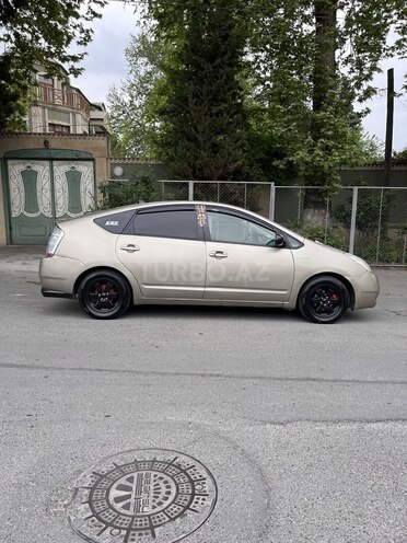 Toyota Prius 2006, 334,640 km - 1.5 l - Göyçay