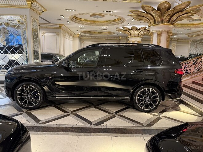BMW X7-5