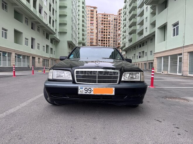 Mercedes C 180 1997, 330,000 km - 1.8 l - Bakı