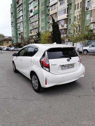 Toyota Aqua 2019, 103,000 km - 1.5 l - Bakı