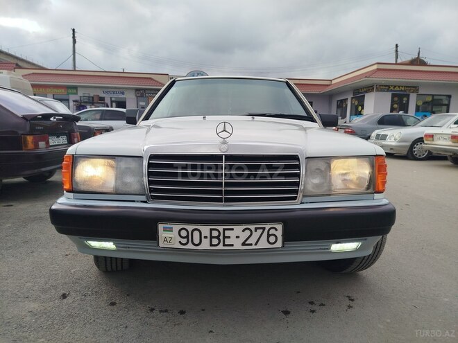 Mercedes 190 1991, 565,000 km - 2.0 l - Qusar