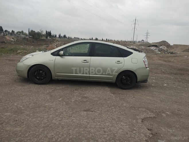 Toyota Prius 2008, 282,149 km - 1.5 l - Gəncə