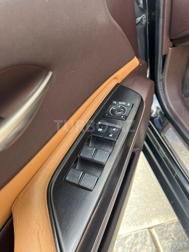 Lexus ES 300h 2019, 94,000 km - 2.5 l - Bakı