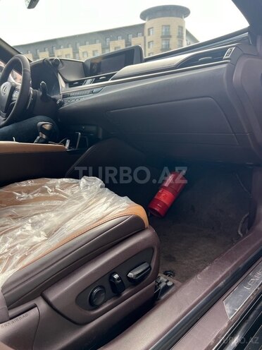 Lexus ES 300h 2019, 94,000 km - 2.5 l - Bakı