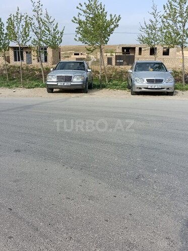 Mercedes E 220 1994, 500,000 km - 2.2 l - Bakı