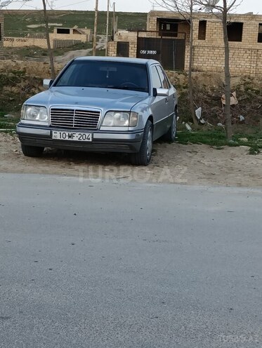 Mercedes E 220 1994, 500,000 km - 2.2 l - Bakı