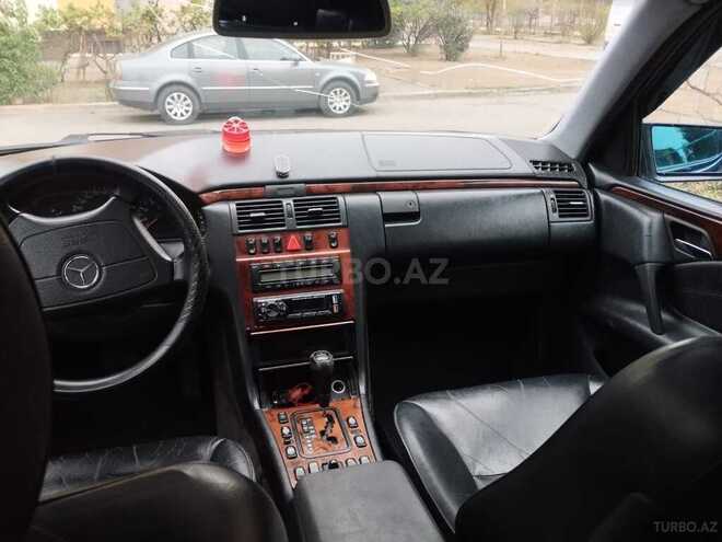 Mercedes E 320 1999, 200,098 km - 3.2 l - Goranboy