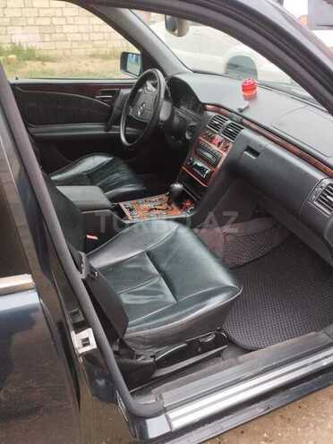 Mercedes E 320 1999, 200,098 km - 3.2 l - Goranboy