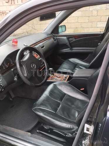 Mercedes E 320 1999, 200,098 km - 3.2 l - Goranboy