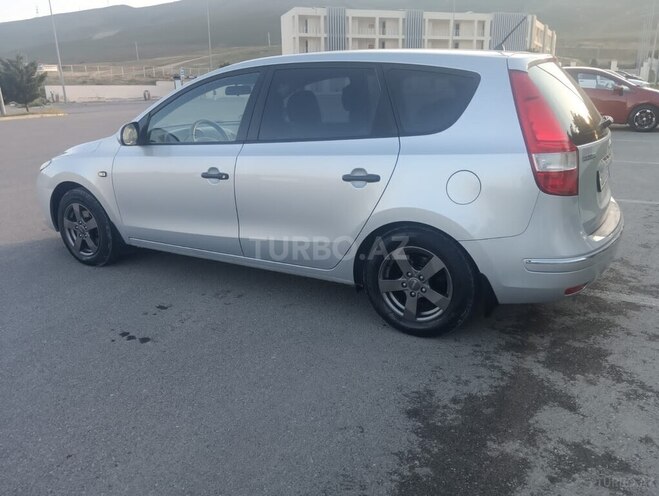 Hyundai i30 2009, 240,000 km - 1.4 l - Bakı