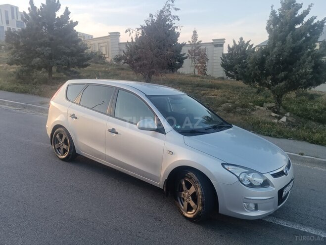 Hyundai i30 2009, 240,000 km - 1.4 l - Bakı