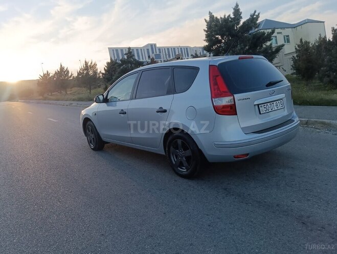 Hyundai i30 2009, 240,000 km - 1.4 l - Bakı