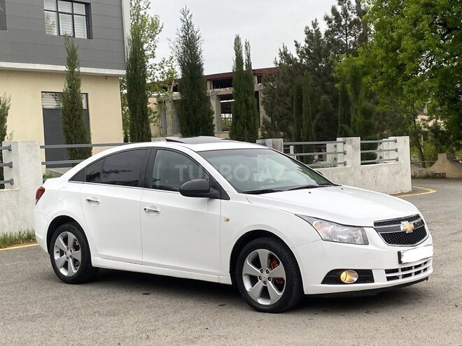 Chevrolet Cruze 2010, 198,373 km - 1.6 l - Bərdə