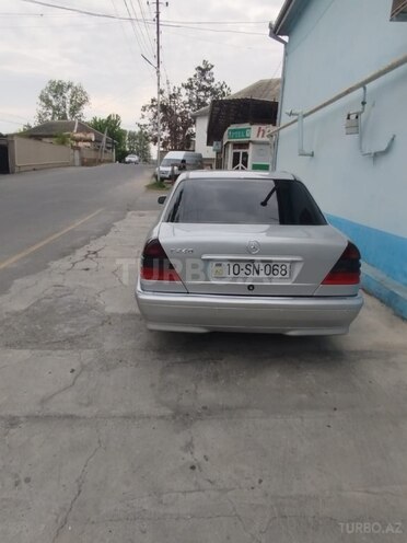 Mercedes C 240 1998, 367,000 km - 2.4 l - Göyçay