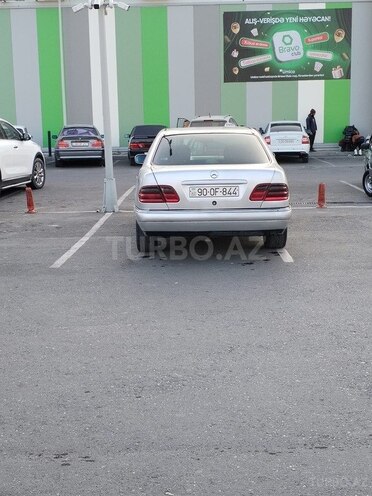 Mercedes E 230 1997, 245,000 km - 2.3 l - Şəmkir
