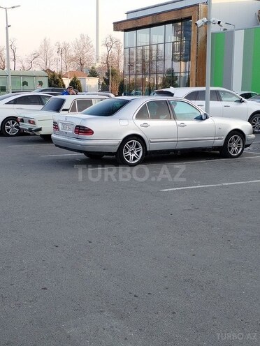 Mercedes E 230 1997, 245,000 km - 2.3 l - Şəmkir